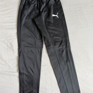 Puma youth XL Black Joggers with Logo